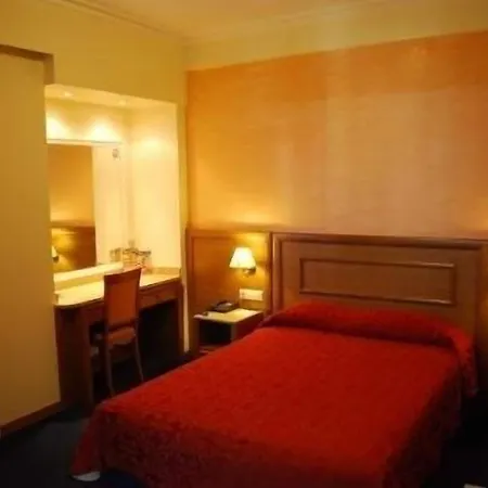 Hotel Poseidonio Pireu